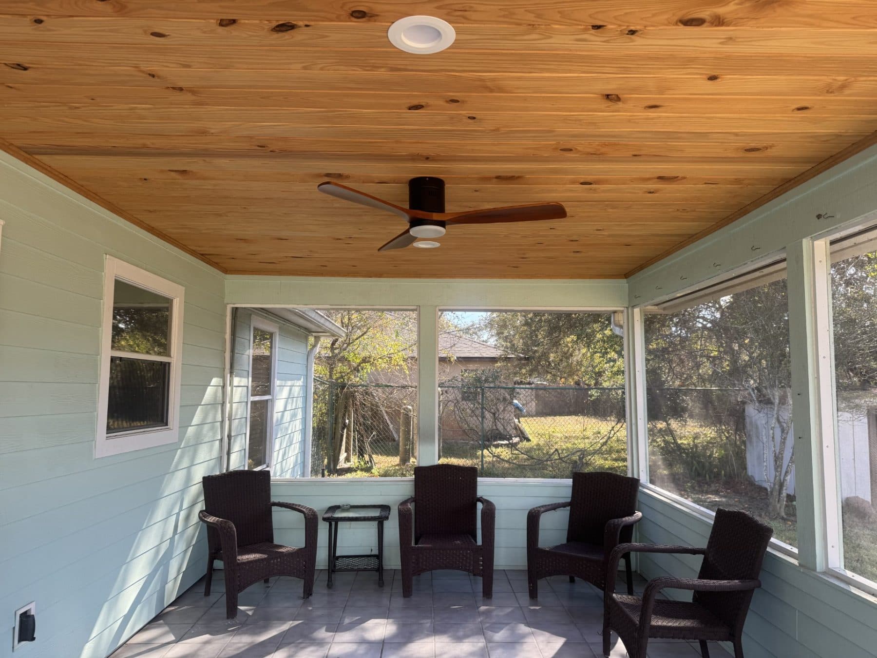 Interior Woodwork: Ceilings & Beams